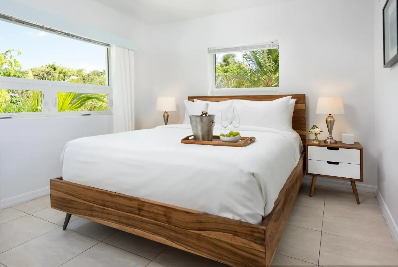 The Oasis At Grace Bay Hotel