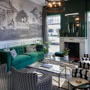 https://cape-cadogan.hotels-capetown.com